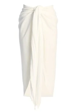 White Saylor Linen Sarong 16 White Saylor Linen Sarong -Lady Clothing Store IMG 1457copy