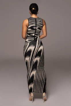 Black Chasing Dawn Maxi Dress -Lady Clothing Store PRODUCT DEC302022 VDAY 96
