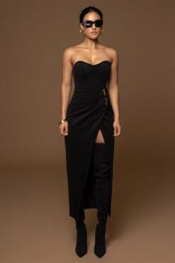 Noir All You Need Wool Corset -Lady Clothing Store PRODUCT DEC302022 WINTER 53 68c956b4 28fb 470b a126 5b2e04bfd431