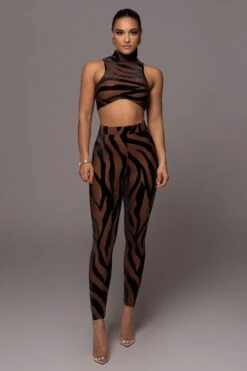 Pecan Never Phased Crop Top -Lady Clothing Store PRODUCT JAN252023 NEWARRIVALS 187
