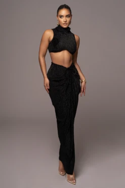 Black Chosen One Velvet Skirt Set -Lady Clothing Store PRODUCT JAN52023 VDAY 219