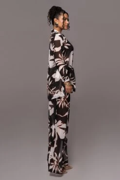 Ivory Floral Between Us Printed Button Up 23 Ivory Floral Between Us Printed Button Up -Lady Clothing Store PRODUCT JUL132023 CHIFFON 183