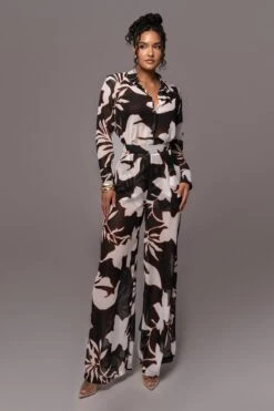 Ivory Floral Between Us Printed Button Up 18 Ivory Floral Between Us Printed Button Up -Lady Clothing Store PRODUCT JUL132023 CHIFFON 185