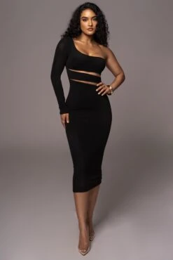 Noir Chase The Night One Shoulder Dress 25 Noir Chase The Night One Shoulder Dress -Lady Clothing Store PRODUCT JUL192023 AUGDROP1 2