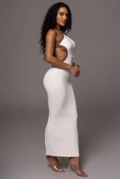 Ivory Nights In Milan Maxi Dress 24 Ivory Nights In Milan Maxi Dress -Lady Clothing Store PRODUCT JUL192023 AUGDROP1 33