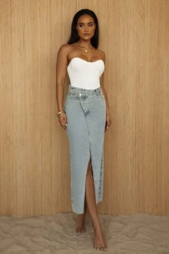 White Good Life Tube Top 11 White Good Life Tube Top -Lady Clothing Store PRODUCT JUL52023 CROCHET2 107 406618ae db3b 4a47 8063 8ec16624ade9