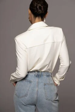 Ivory Jaxson Button Up -Lady Clothing Store PRODUCT JUL72022 RESHOOTS 24