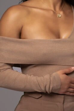 Beige Eve Off The Shoulder Top 15 Beige Eve Off The Shoulder Top -Lady Clothing Store PRODUCT JUN82023 ASAP 14