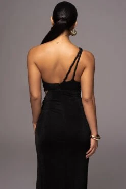 Black Scarlet One Shoulder Maxi Dress 15 Black Scarlet One Shoulder Maxi Dress -Lady Clothing Store PRODUCT JUNE72023 NEWARRIVALS 85