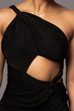 Black Scarlet One Shoulder Maxi Dress 14 Black Scarlet One Shoulder Maxi Dress -Lady Clothing Store PRODUCT JUNE72023 NEWARRIVALS 87