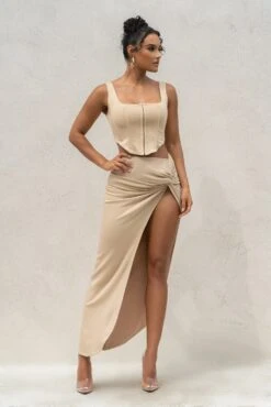 Beige More Than Friends Corset 17 Beige More Than Friends Corset -Lady Clothing Store PRODUCT SEPT92022 KNITS 52