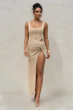 Beige More Than Friends Corset 23 Beige More Than Friends Corset -Lady Clothing Store PRODUCT SEPT92022 KNITS 60