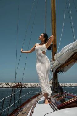 White Melrose Cutout Midi Dress 25 White Melrose Cutout Midi Dress -Lady Clothing Store YACHTCLUB 36